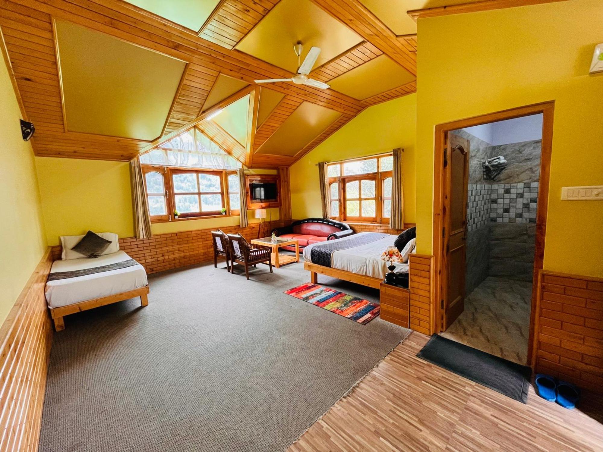 Hotel Hollywood Manali - Scenic River & Mountain View With Premium Rooms Exterior foto
