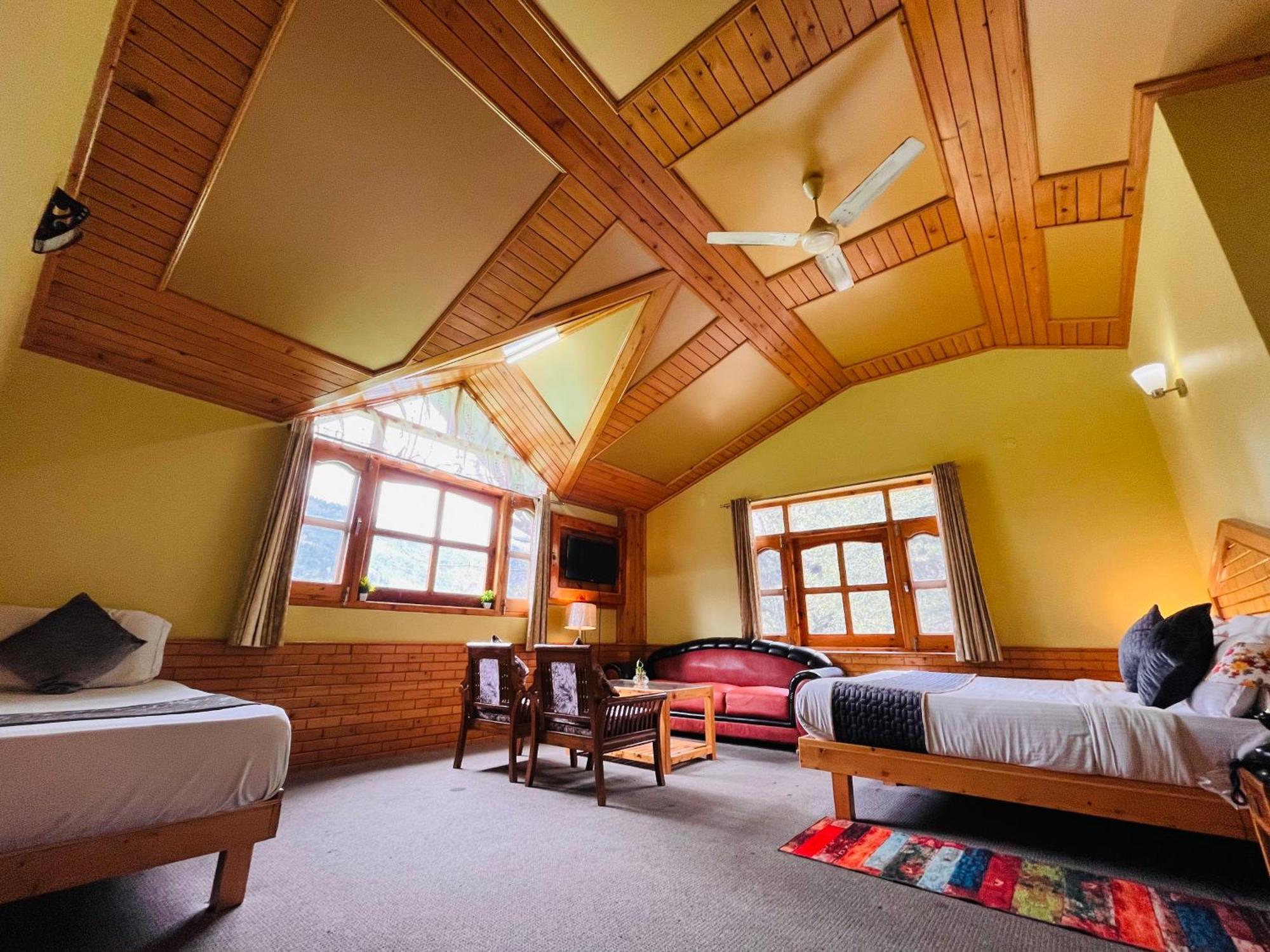 Hotel Hollywood Manali - Scenic River & Mountain View With Premium Rooms Exterior foto