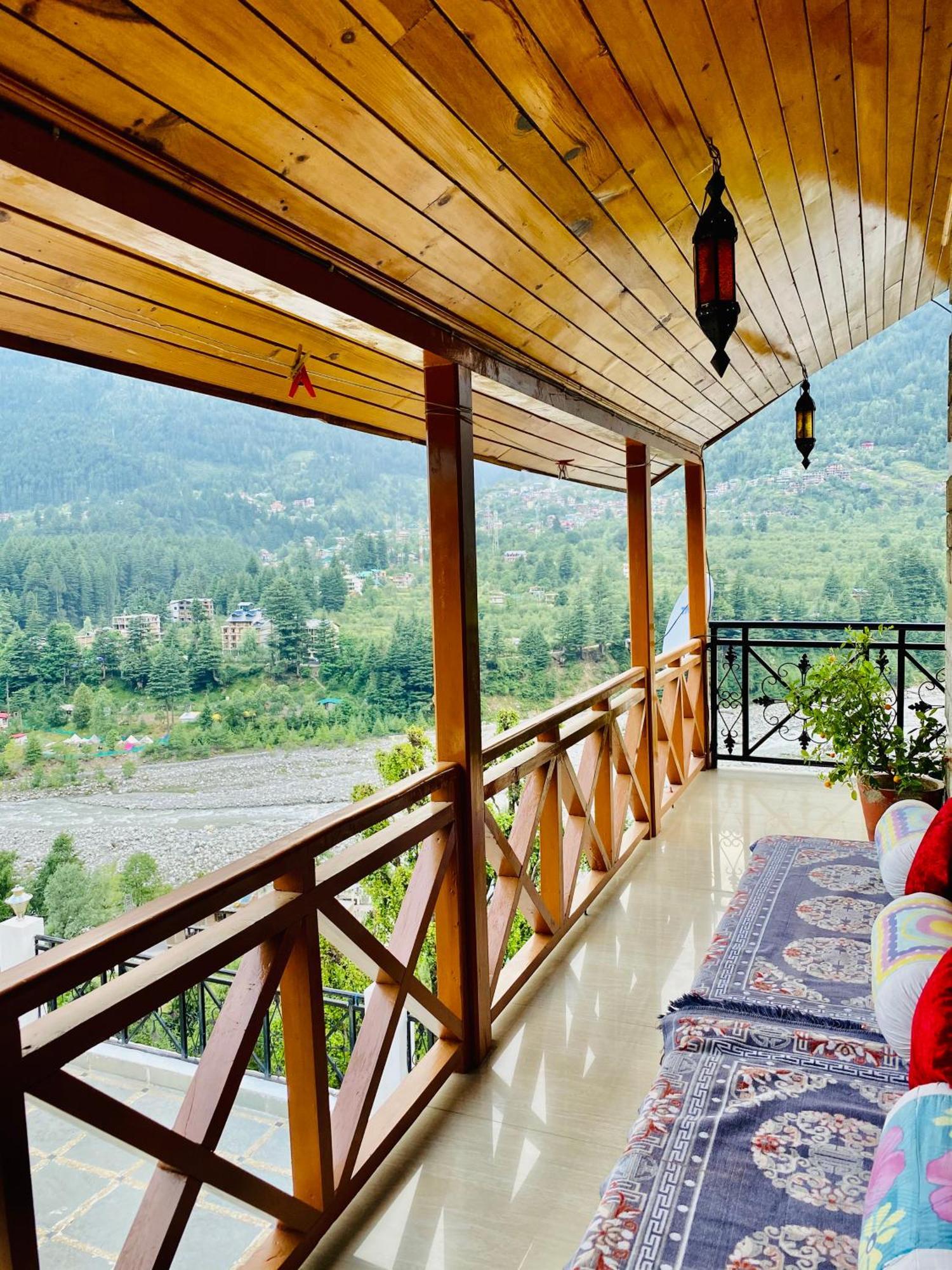 Hotel Hollywood Manali - Scenic River & Mountain View With Premium Rooms Exterior foto