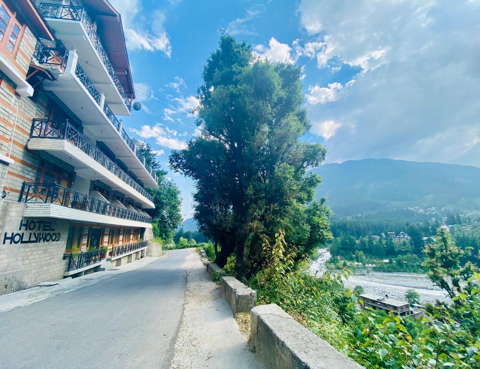 Hotel Hollywood Manali - Scenic River & Mountain View With Premium Rooms Exterior foto